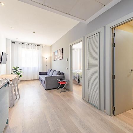 Apartment With Free Parking And Pool Bormujos Exterior photo